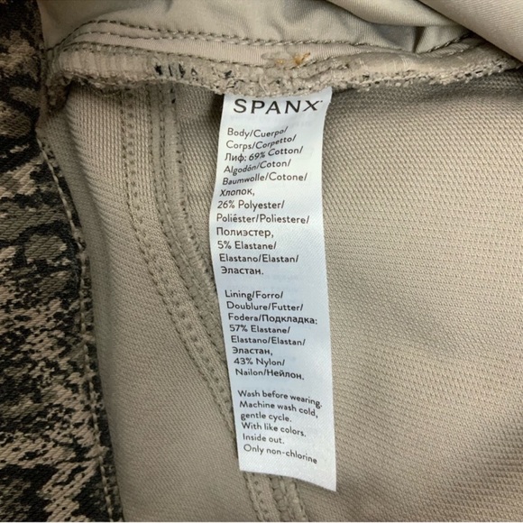 SPANX Jean-Ish Ankle Leggings Taupe Snake Print - Picture 10 of 11